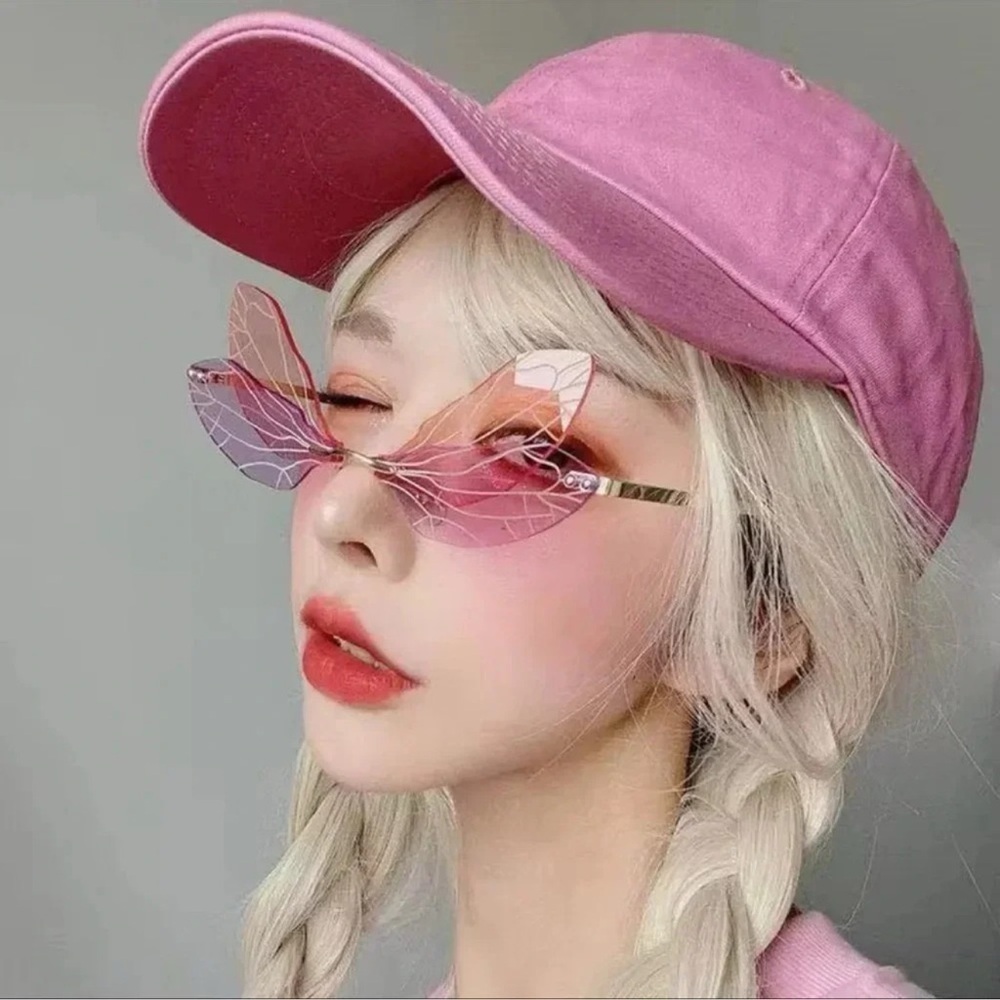 Dragonfly Wings Purplish Sunglasses - Picture 4 of 5